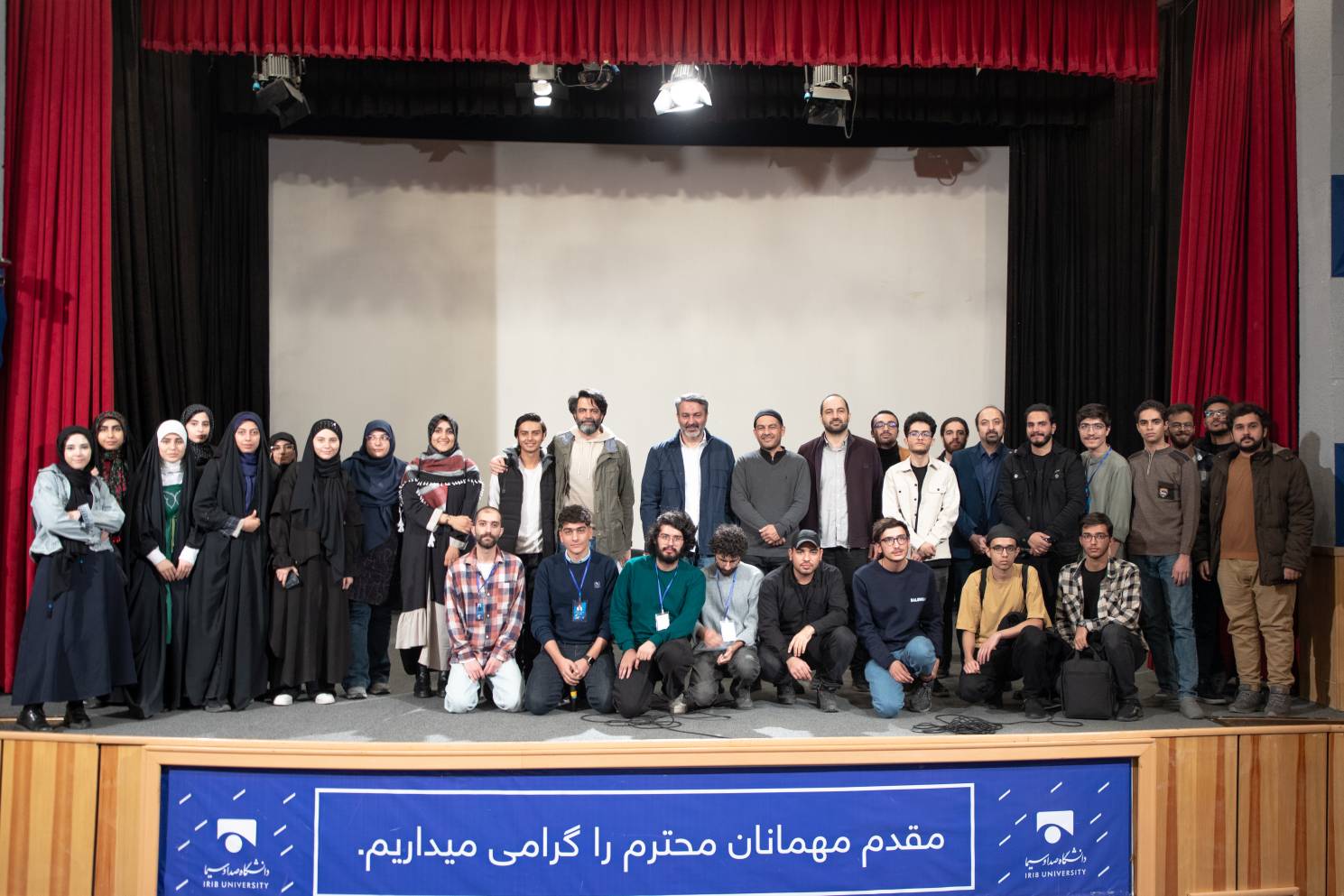 برگزاری روز اول هفته فیلم «آینه»