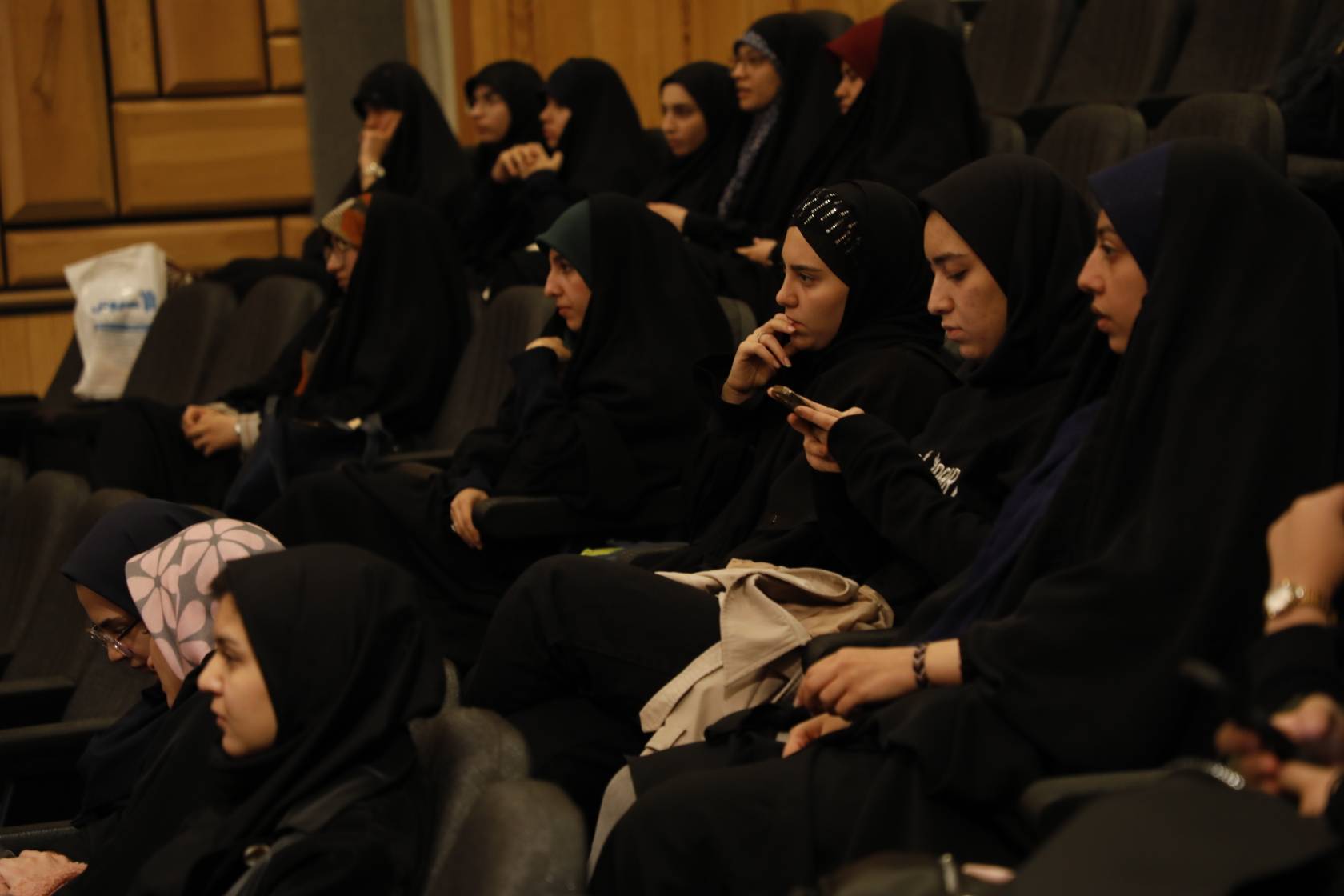 برگزاری روز سوم هفته فیلم «آینه»