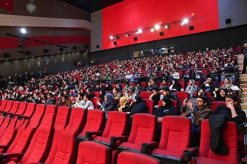 گیشه سینمای ایران در یک هفته ۳۱ میلیارد تومانی شد