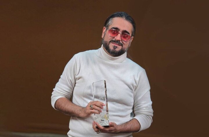 عاشق شما هستم که معنای سمت درست تاریخ هستید