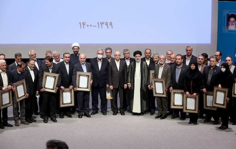 در مراسمی‌ با حضور رئیس جمهور؛